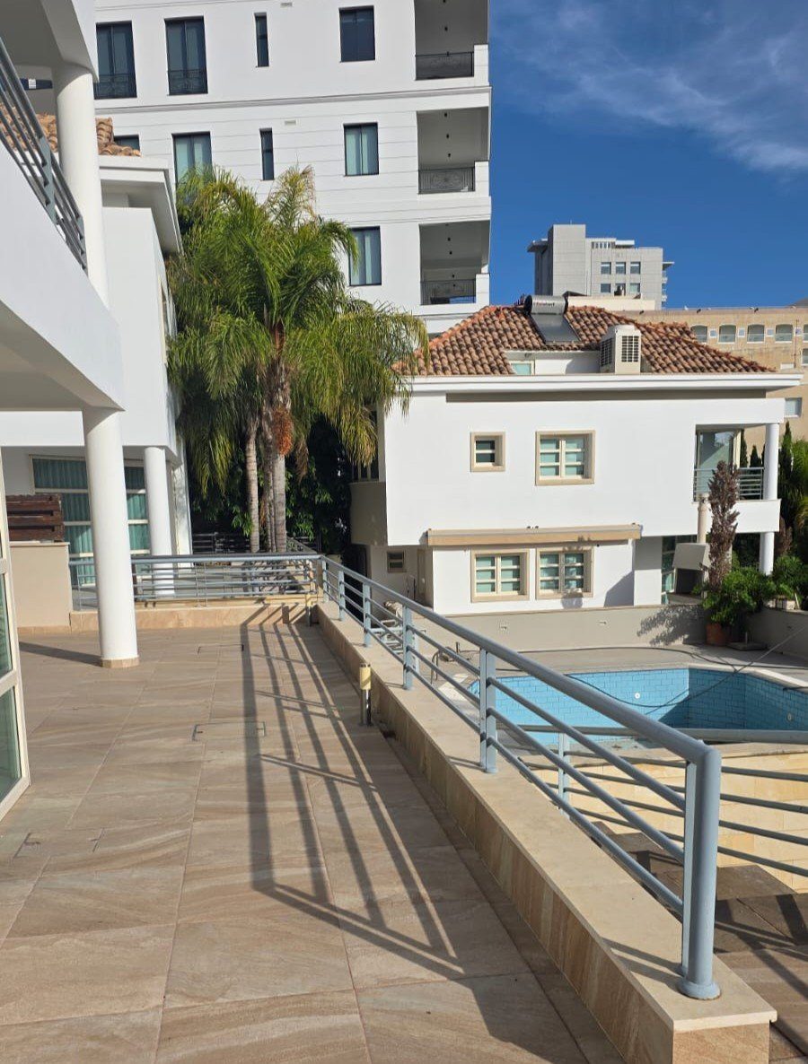 5 BR Villa in Parekklishia, Limassol photo 21