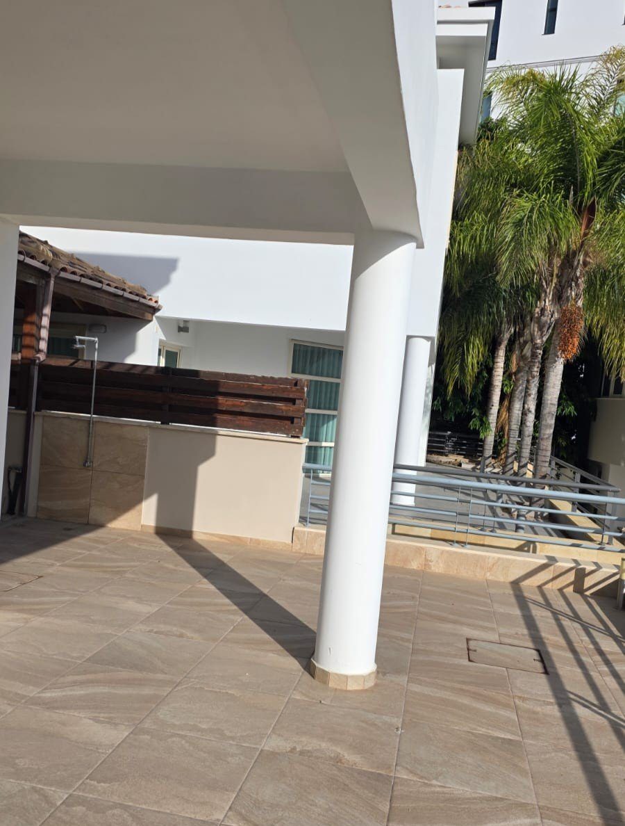 5 BR Villa in Parekklishia, Limassol photo 25