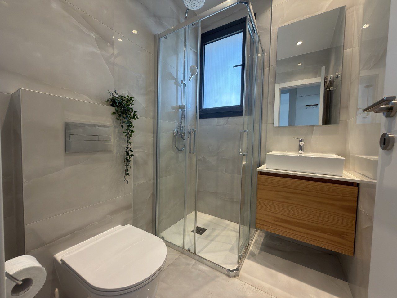 1 BR Apartment in Agia Paraskevi, Limassol photo 9