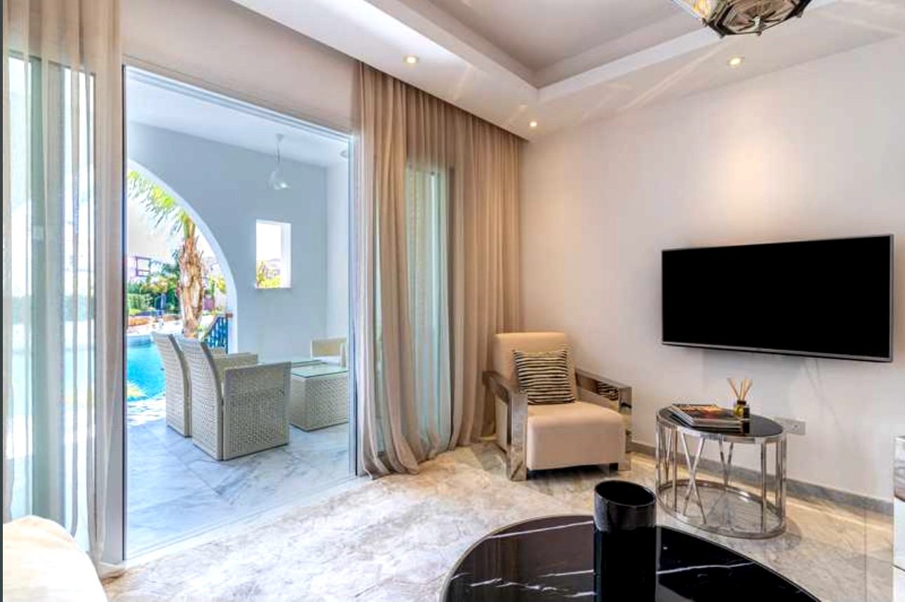 3 BR Semi-detached Villa in Limassol Marina, Limassol photo 1