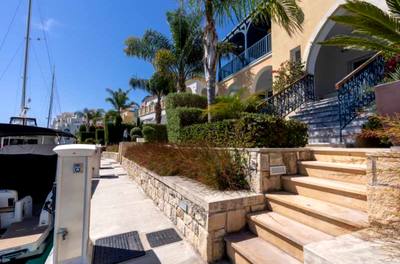 3 BR Semi-detached Villa in Limassol Marina, Limassol thumbnail 12