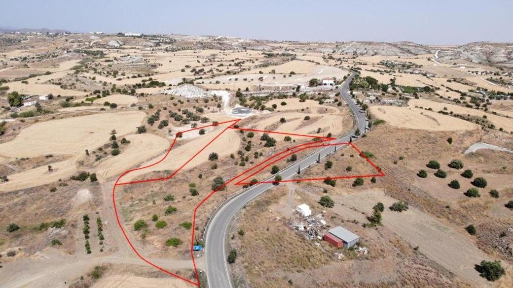 Shared residential fields in Analiontas, Nicosia photo 1