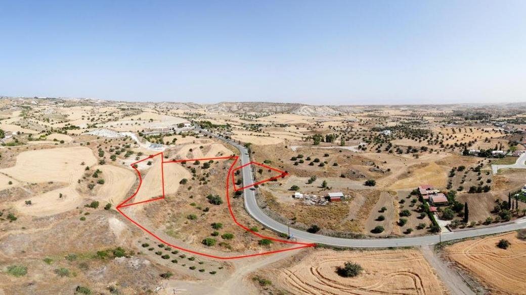 Shared residential fields in Analiontas, Nicosia photo 3