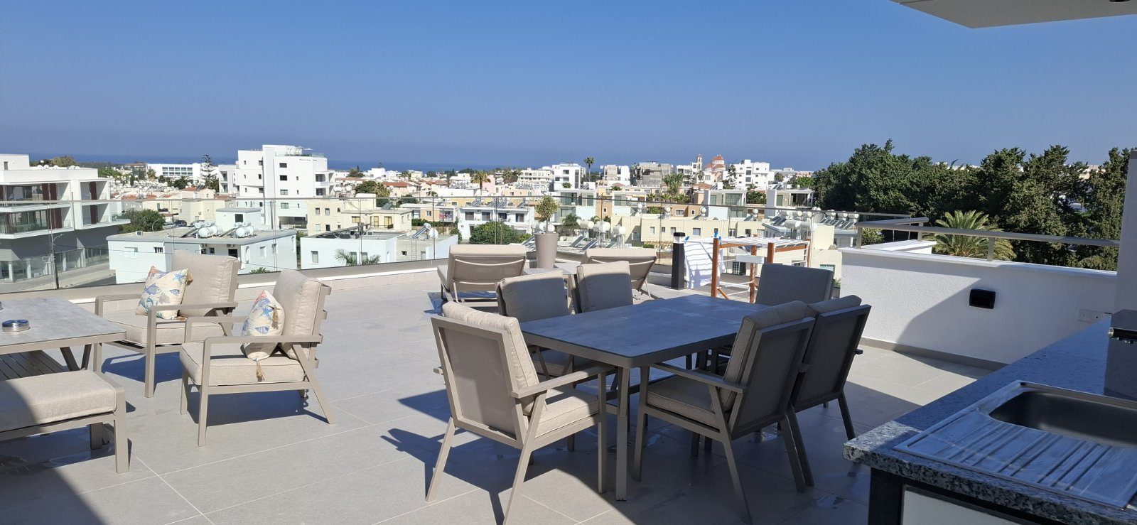 2 BR Penthouse in Universal, Paphos photo 16