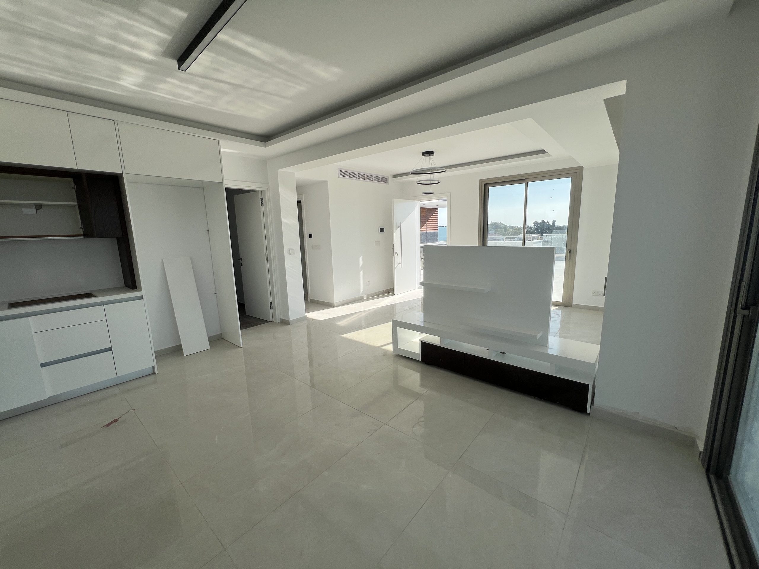 2 BR Penthouse in Universal, Paphos photo 9