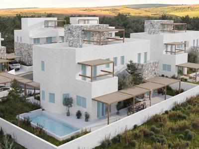4 BR Villa in Geroskipou Tourist Area, Paphos thumbnail 1