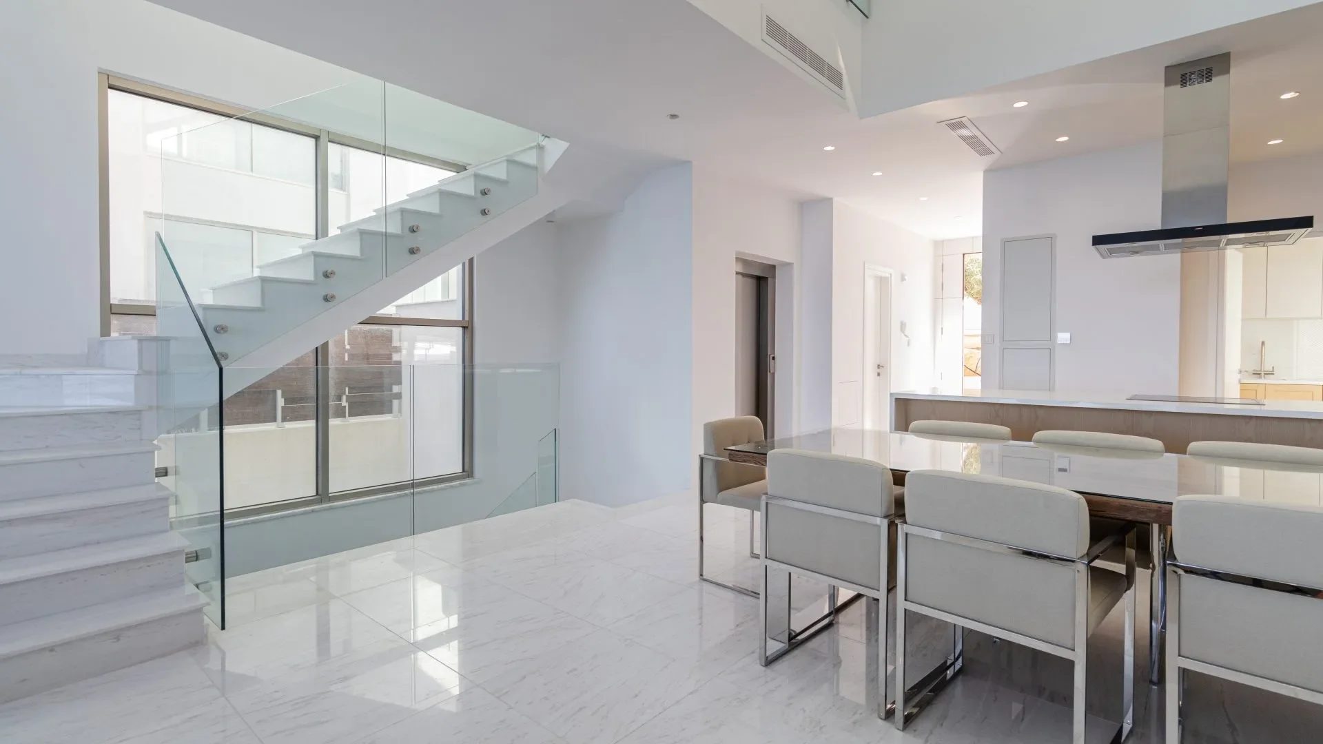 5 BR Villa in Kissonerga, Paphos — photo 2