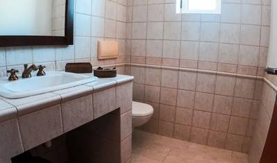 5 BR Luxury Villa in Germasogeia, Limassol thumbnail 28