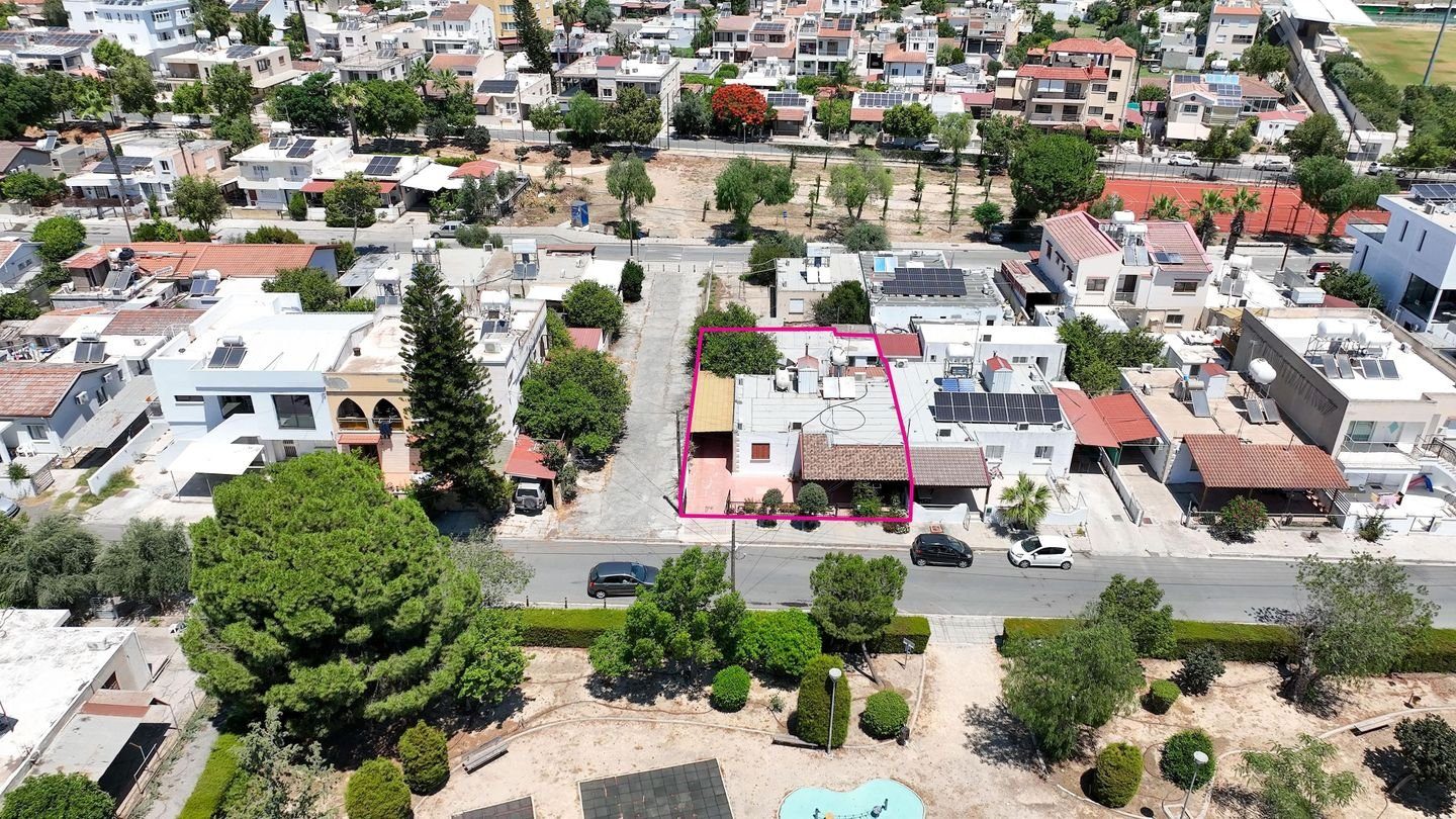 Three-Bedroom House in Kaimakli, Nicosia