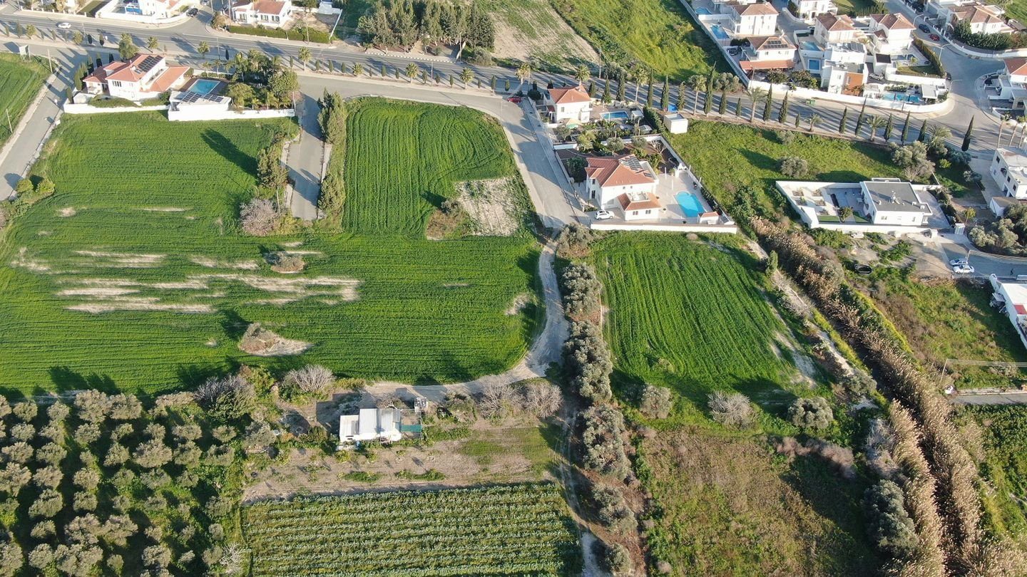 (Share) Investment Opportunity in a Residential field in Pyla, Larnaca photo 6