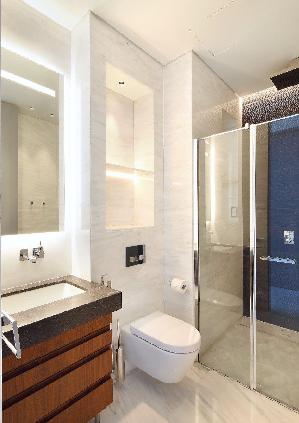 3 BR Apartment with Panoramic Sea Views in Neapolis, Limassol photo 8