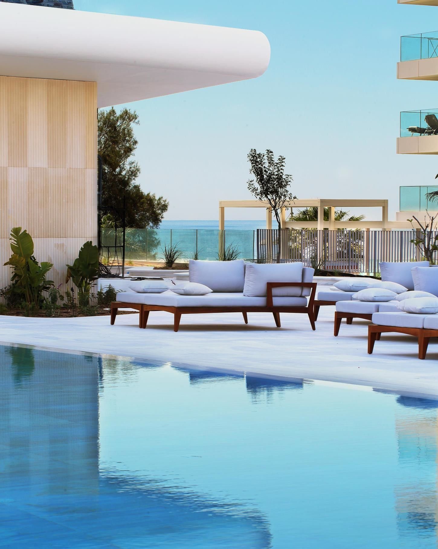 3 BR Apartment with Panoramic Sea Views in Neapolis, Limassol photo 12