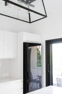 2 BR Apartment in Agia Zoni, Limassol thumbnail 3