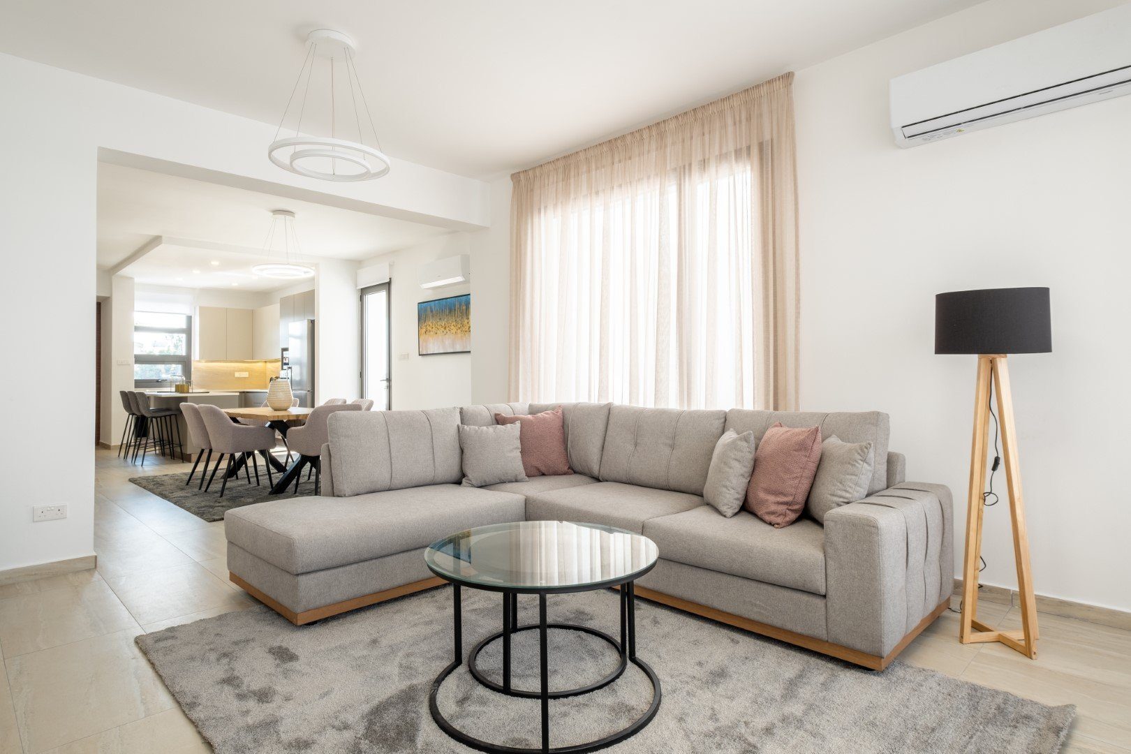 4 BR House in Livadia, Larnaca photo 19