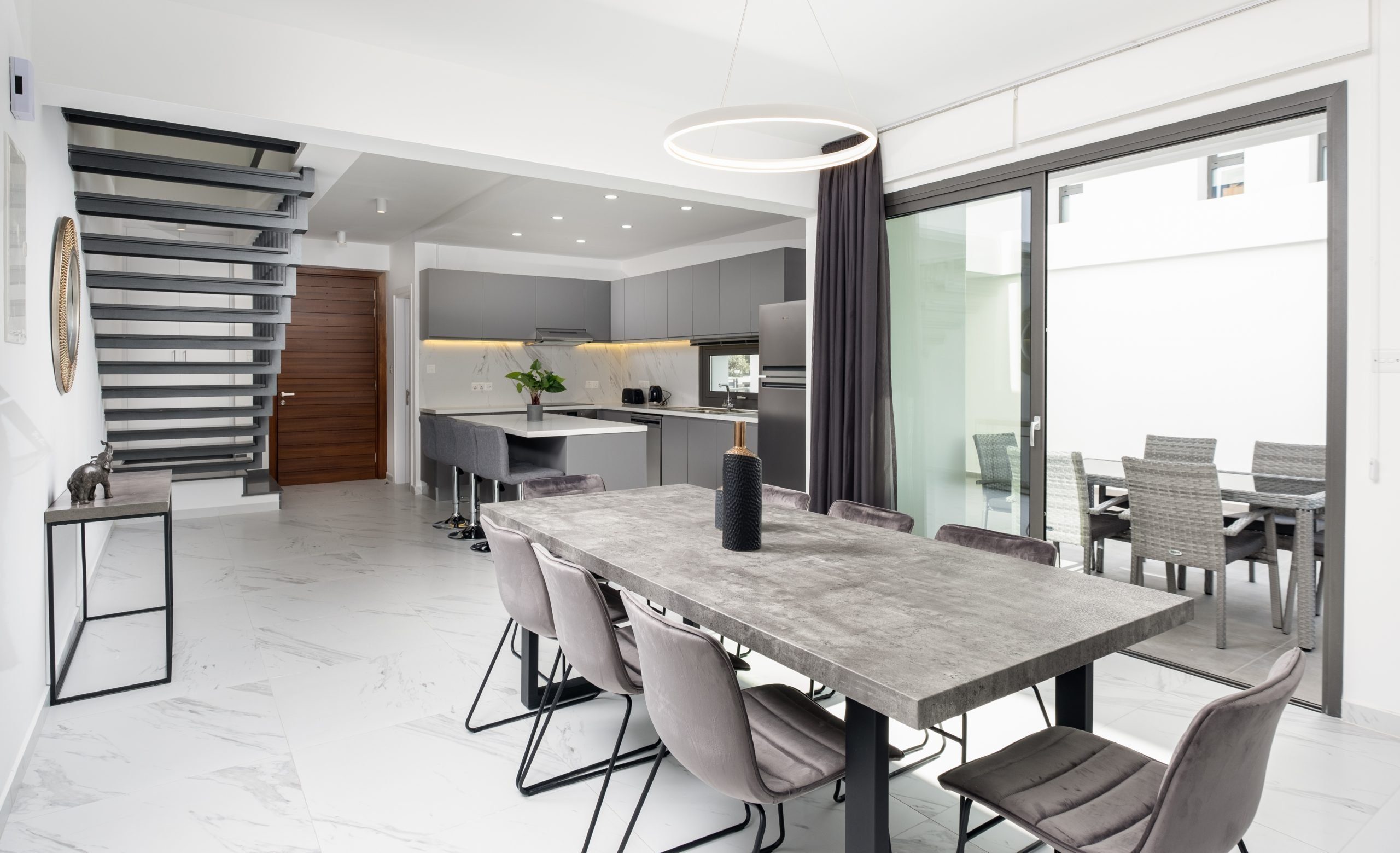 4 BR House in Livadia, Larnaca photo 2