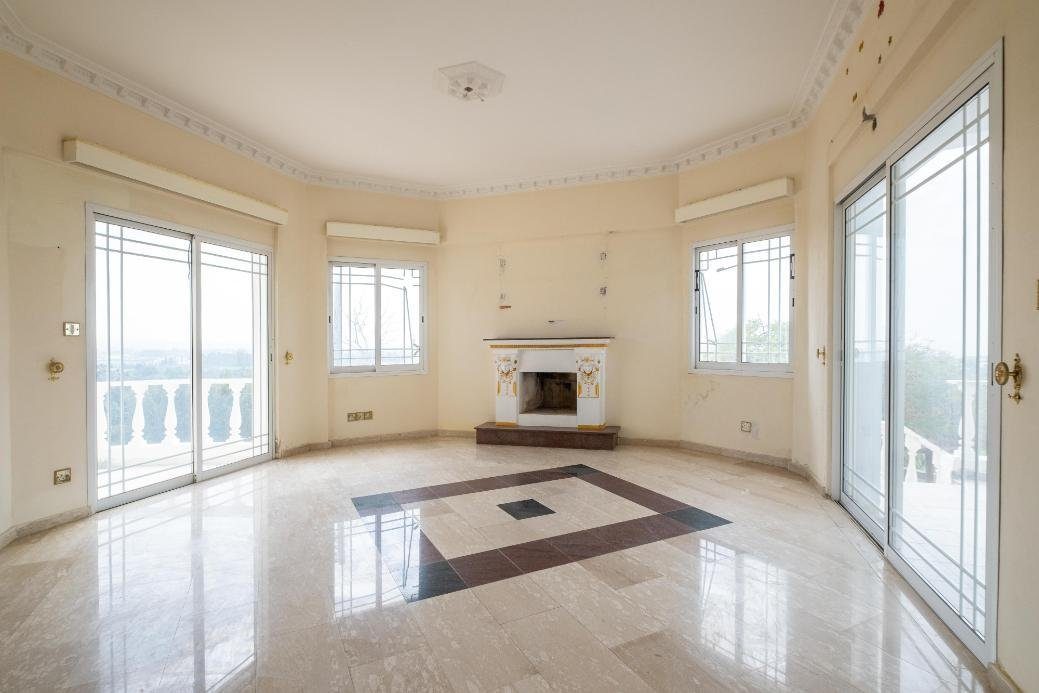 6 bedroom house in Pegeia, Paphos photo 14
