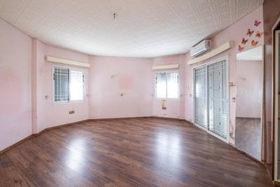 6 bedroom house in Pegeia, Paphos thumbnail 5