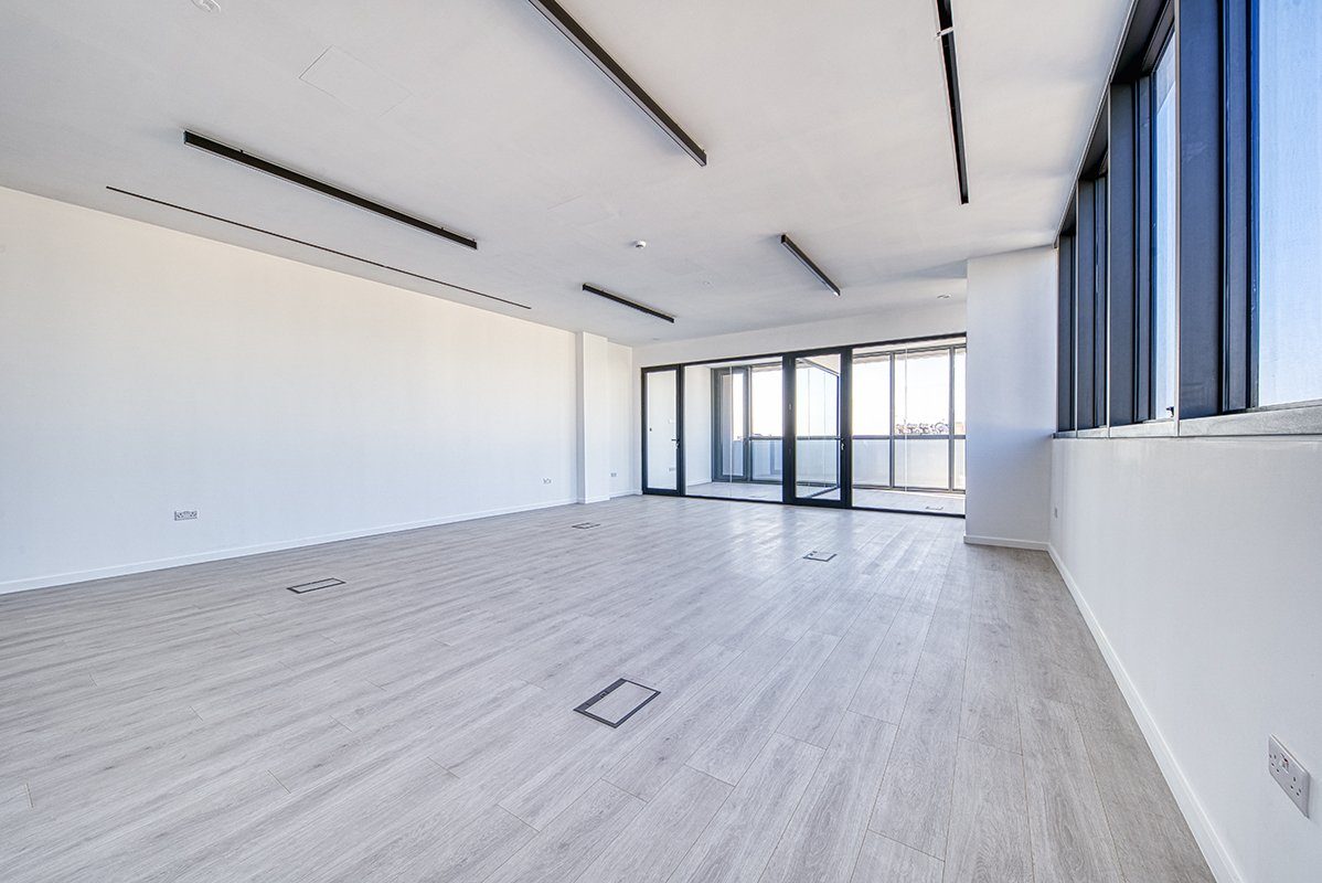 Office in business centre in Agia Zoni, Limassol — photo 2