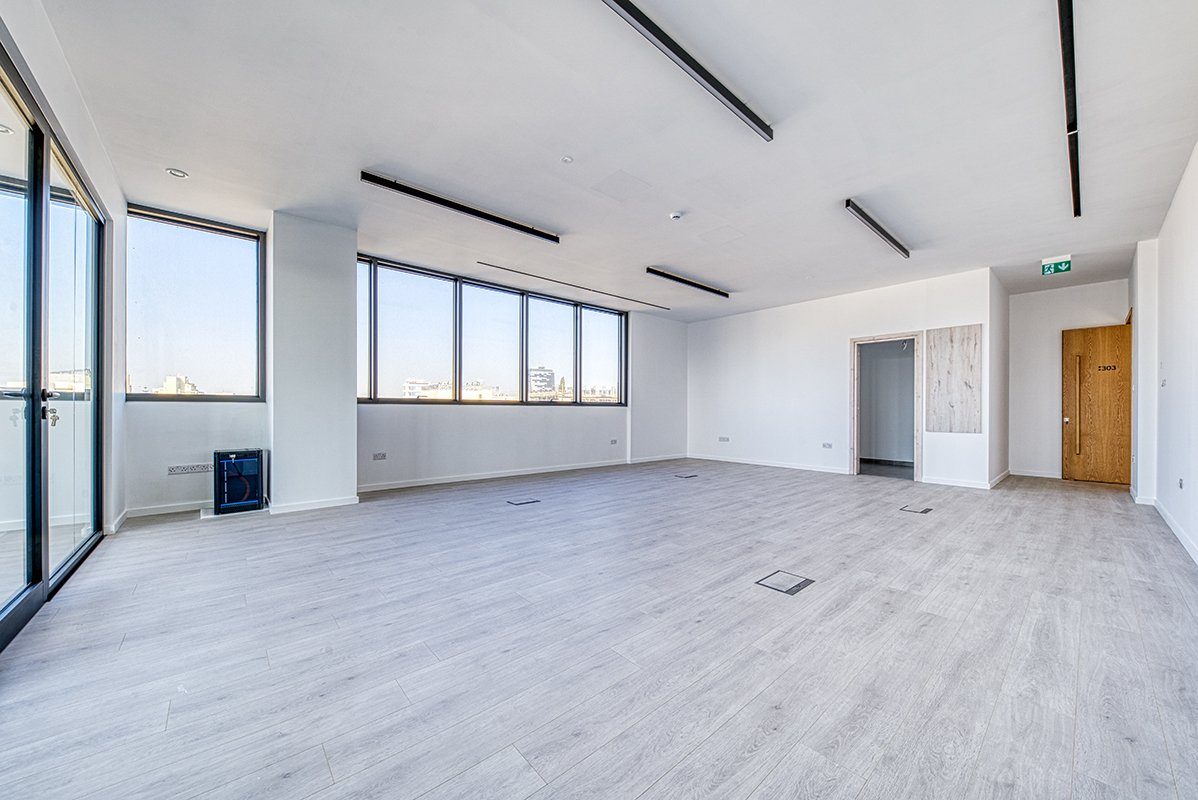 Office in business centre in Agia Zoni, Limassol — photo 4
