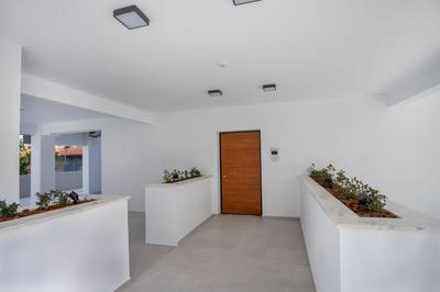 3 BR Penthouse with Private Swimming Pool in Agios Georgios, Limassol thumbnail 22