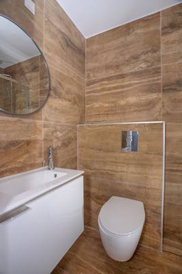 3 BR Penthouse with Private Swimming Pool in Agios Georgios, Limassol thumbnail 17