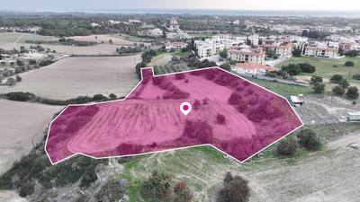 Residential field in Mazotos, Larnaca thumbnail 3