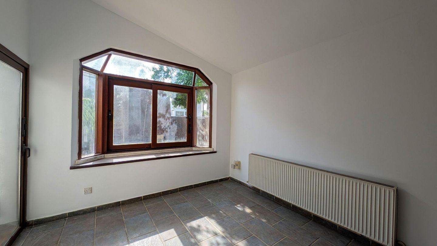 Spacious Four-Bedroom Detached House in Germasogeia, Limassol photo 32