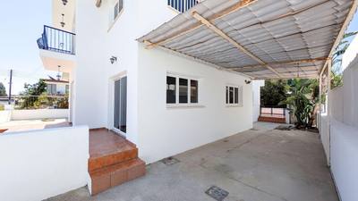 Three-Bedroom House in Meneou, Larnaca thumbnail 4