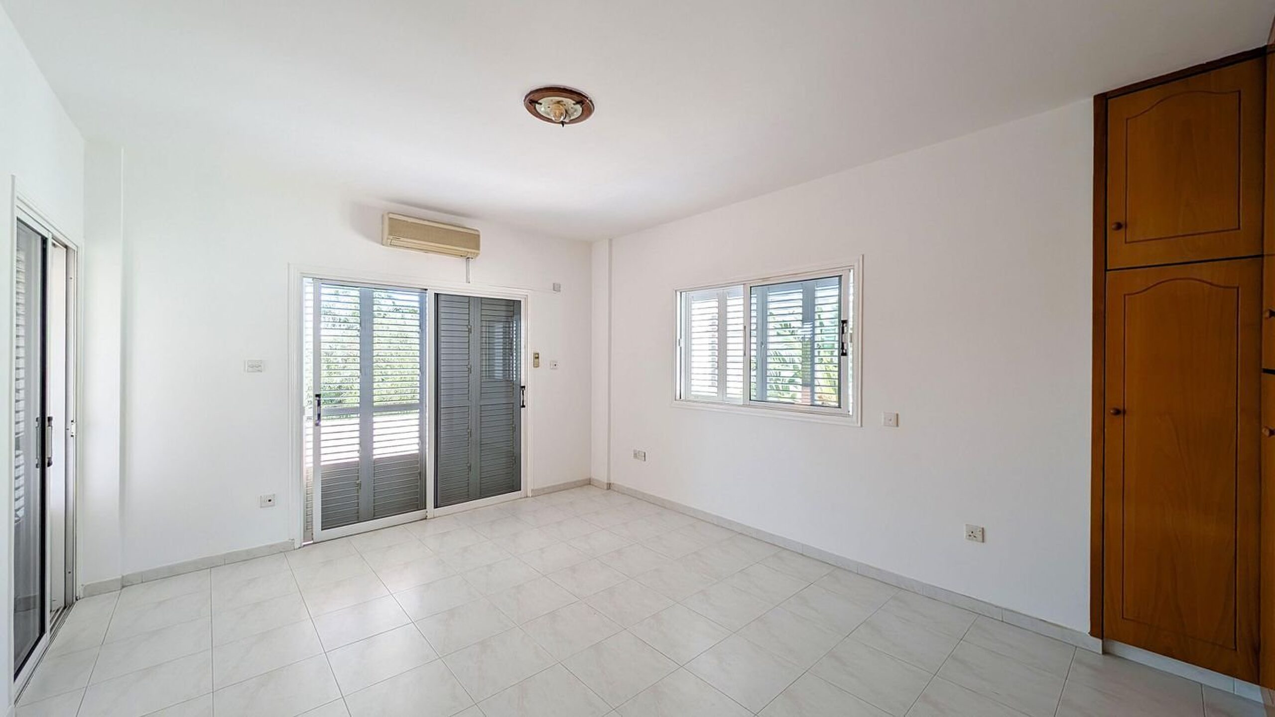 Three-Bedroom House in Meneou, Larnaca photo 13