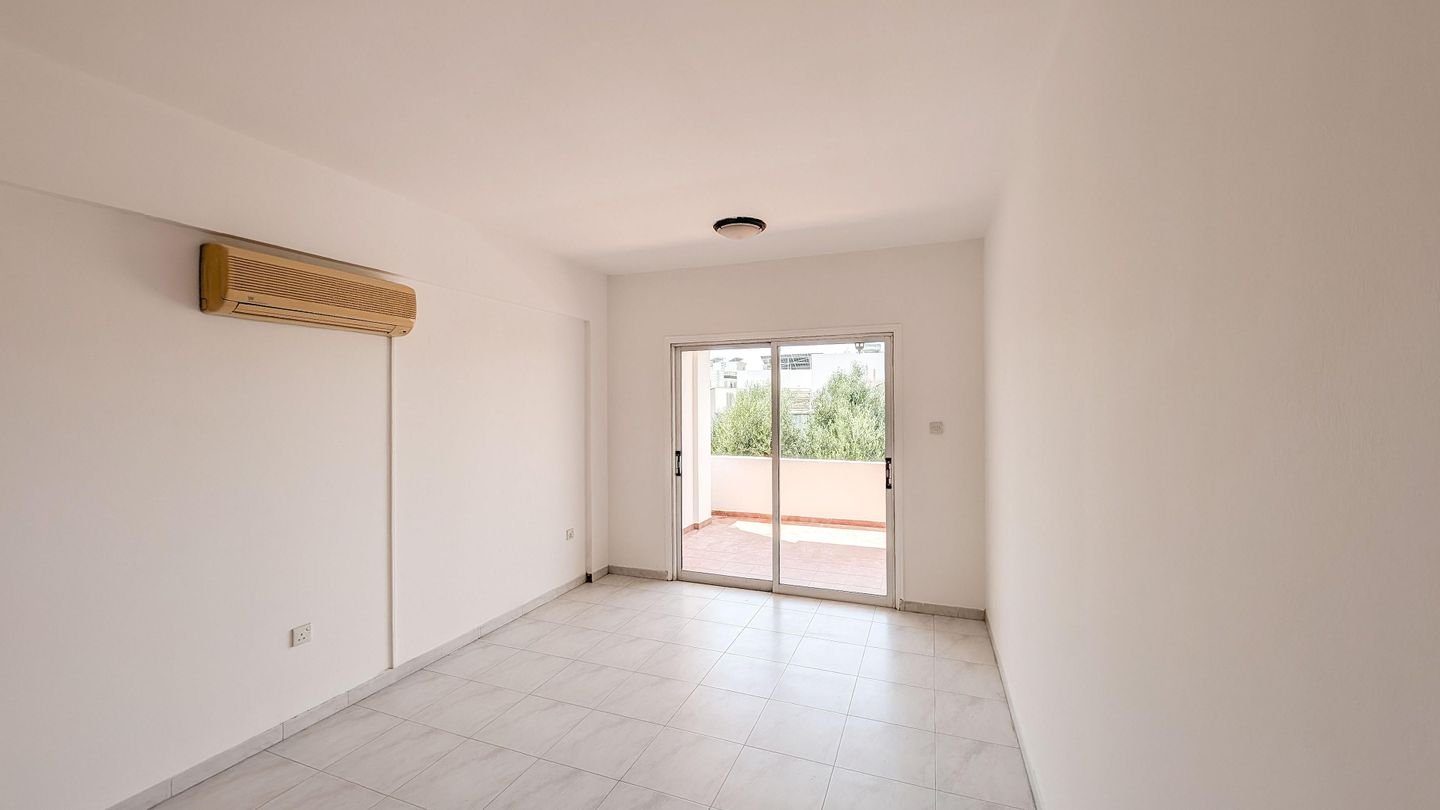 Three-Bedroom House in Meneou, Larnaca photo 9