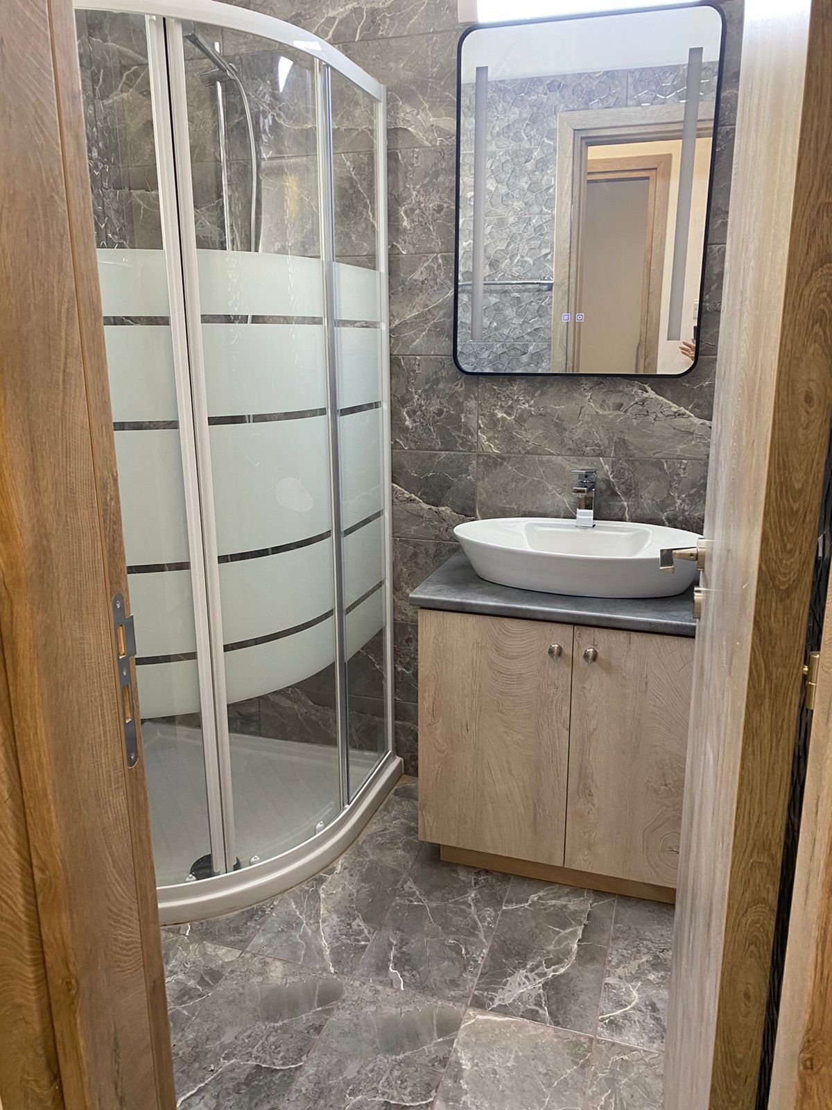 1 BR Apartment in Neapolis, Limassol photo 8