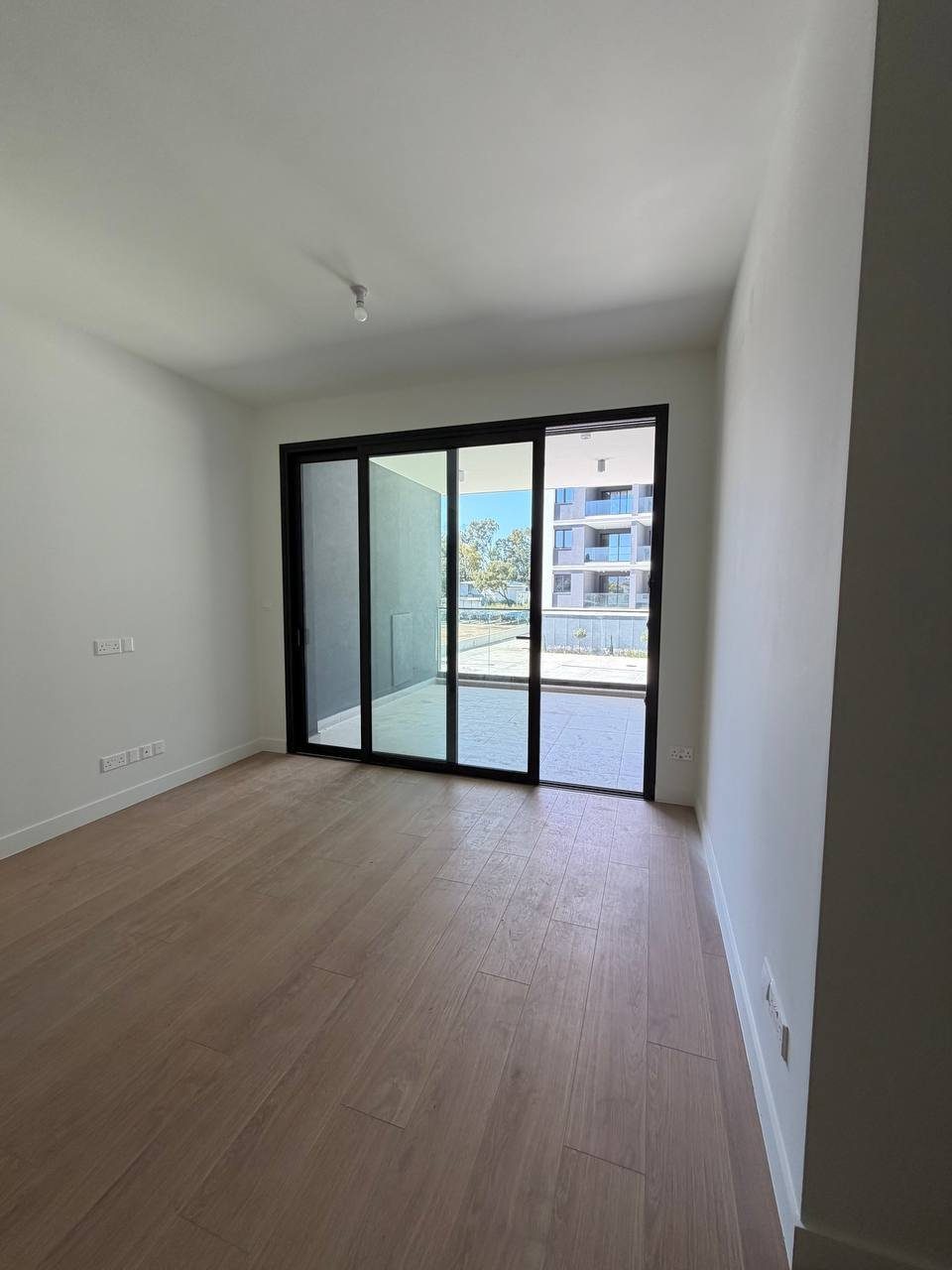 1 BR Apartment in Zakaki, Limassol photo 7