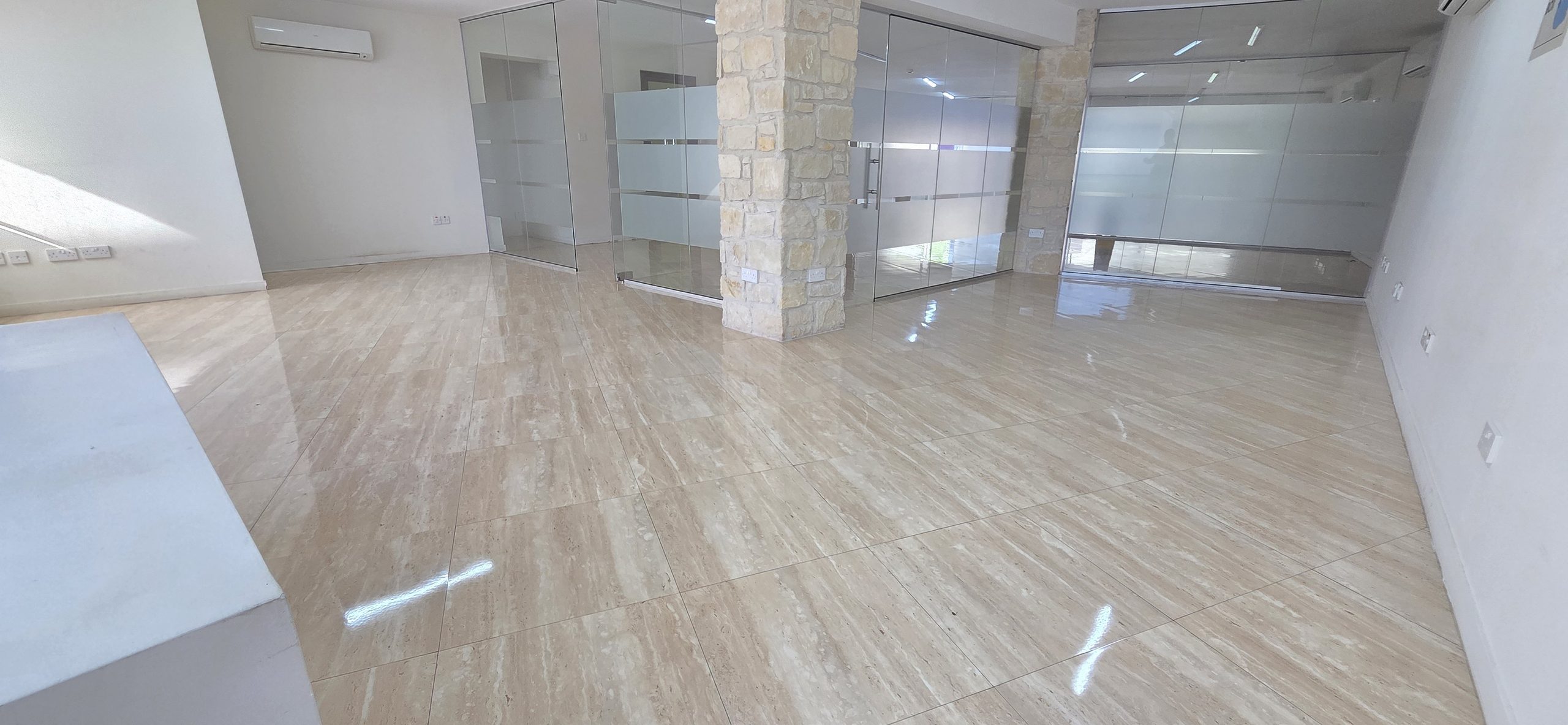 Mezzanine Office in Katholiki, Limassol — photo 4