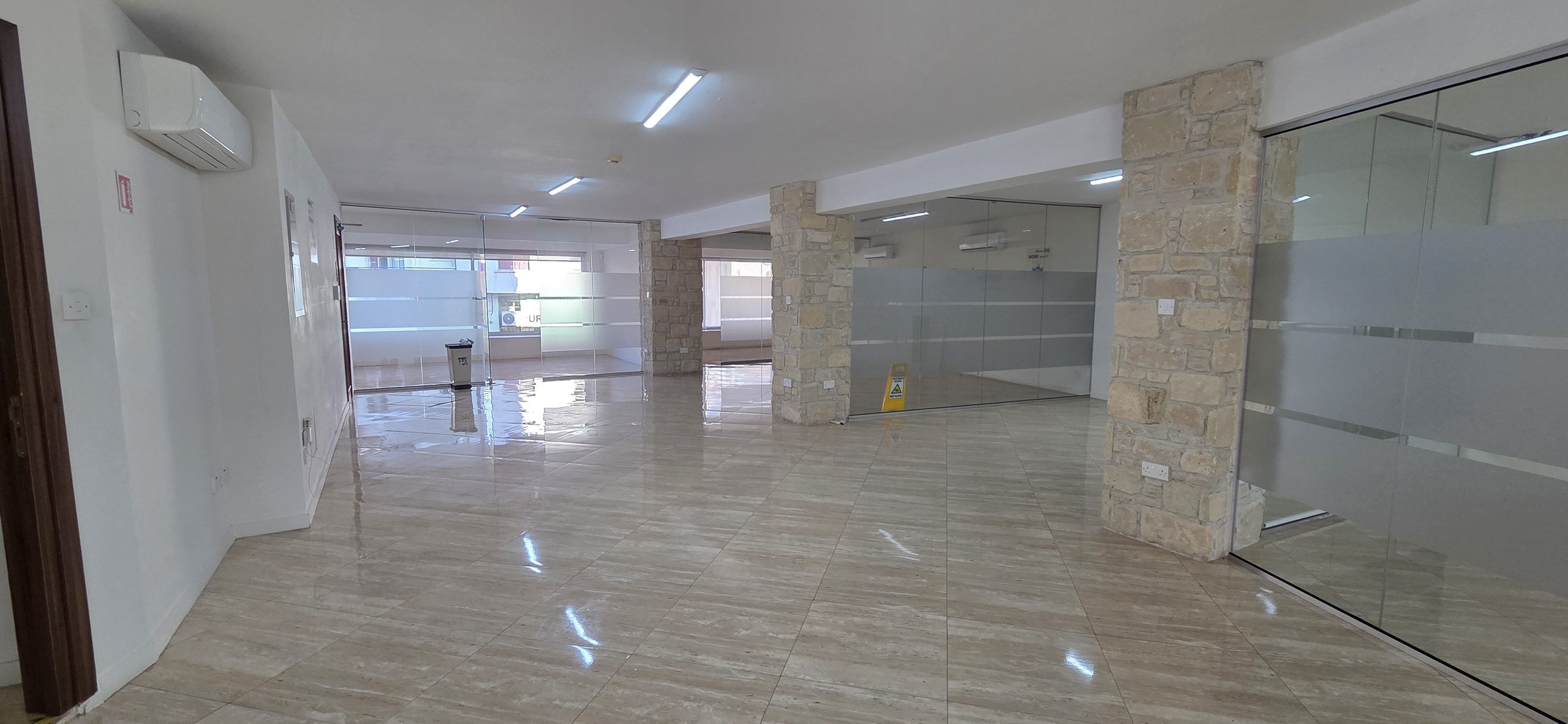 Mezzanine Office in Katholiki, Limassol — photo 5