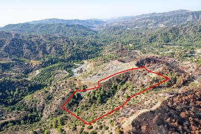 Agricultural field in Pelendri, Limassol thumbnail 3
