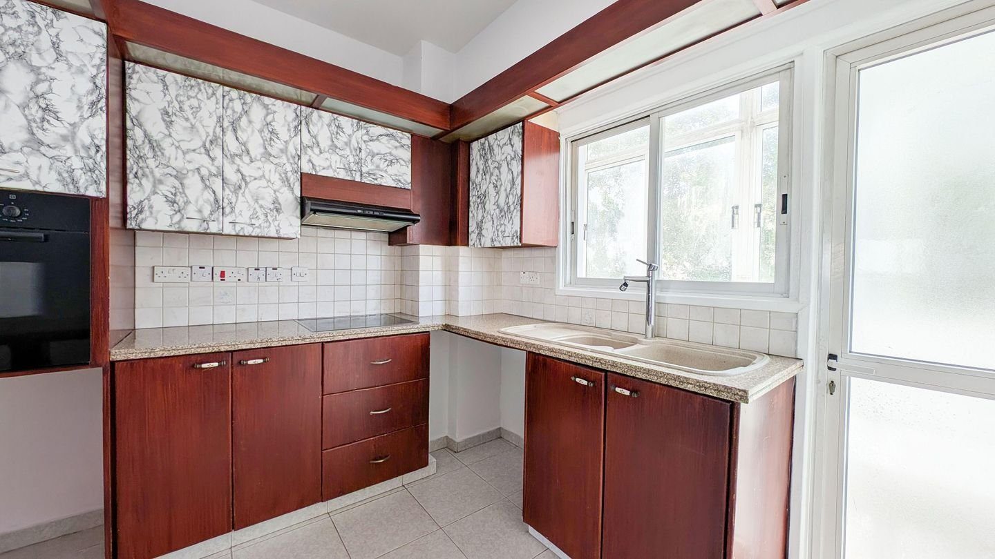 Three-Bedroom Apartment in Agios Vasileios, Strovolos, Nicosia photo 10