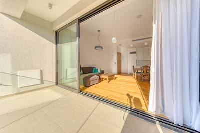2 BR Apartment in Mesa Geitonia, Limassol thumbnail 7