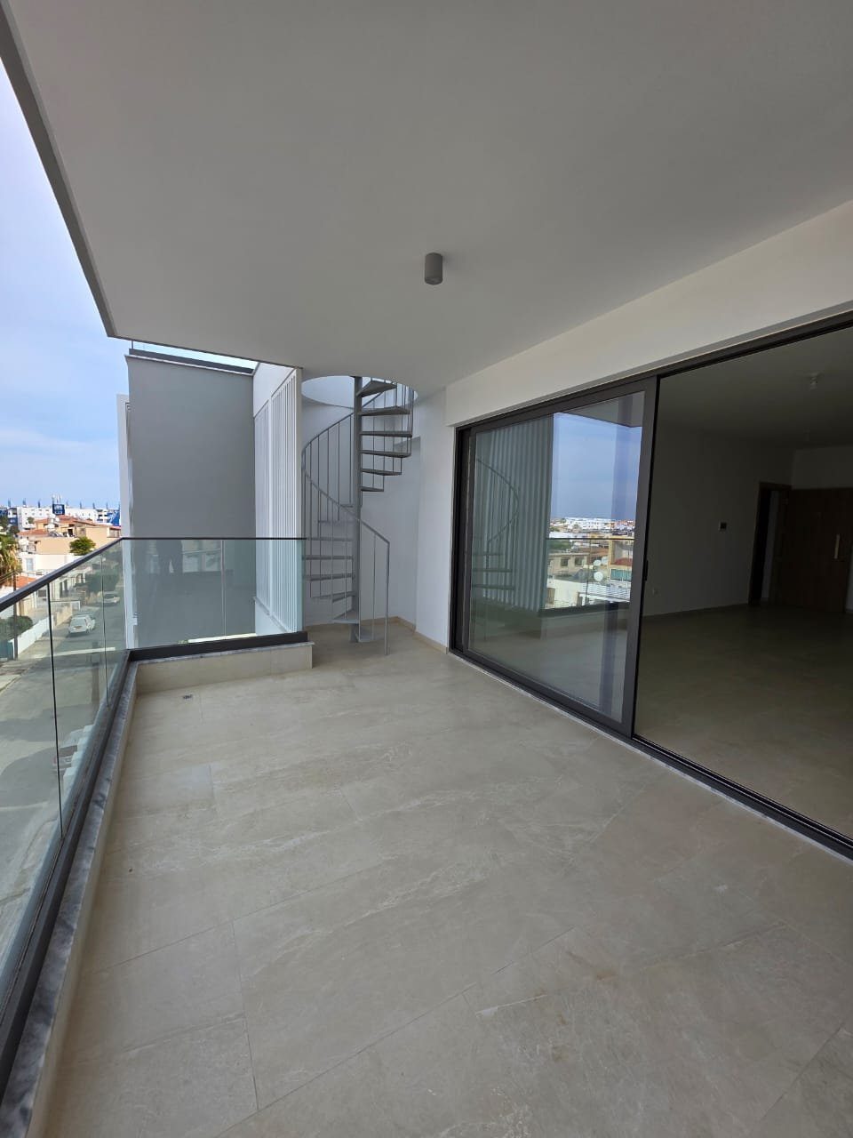2 BR Penthouse in Kokkines, Larnaca photo 5