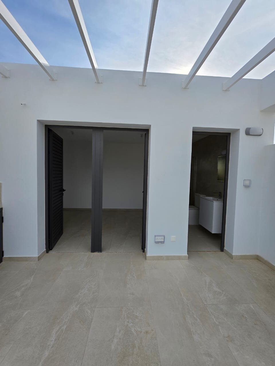 2 BR Penthouse in Kokkines, Larnaca photo 14