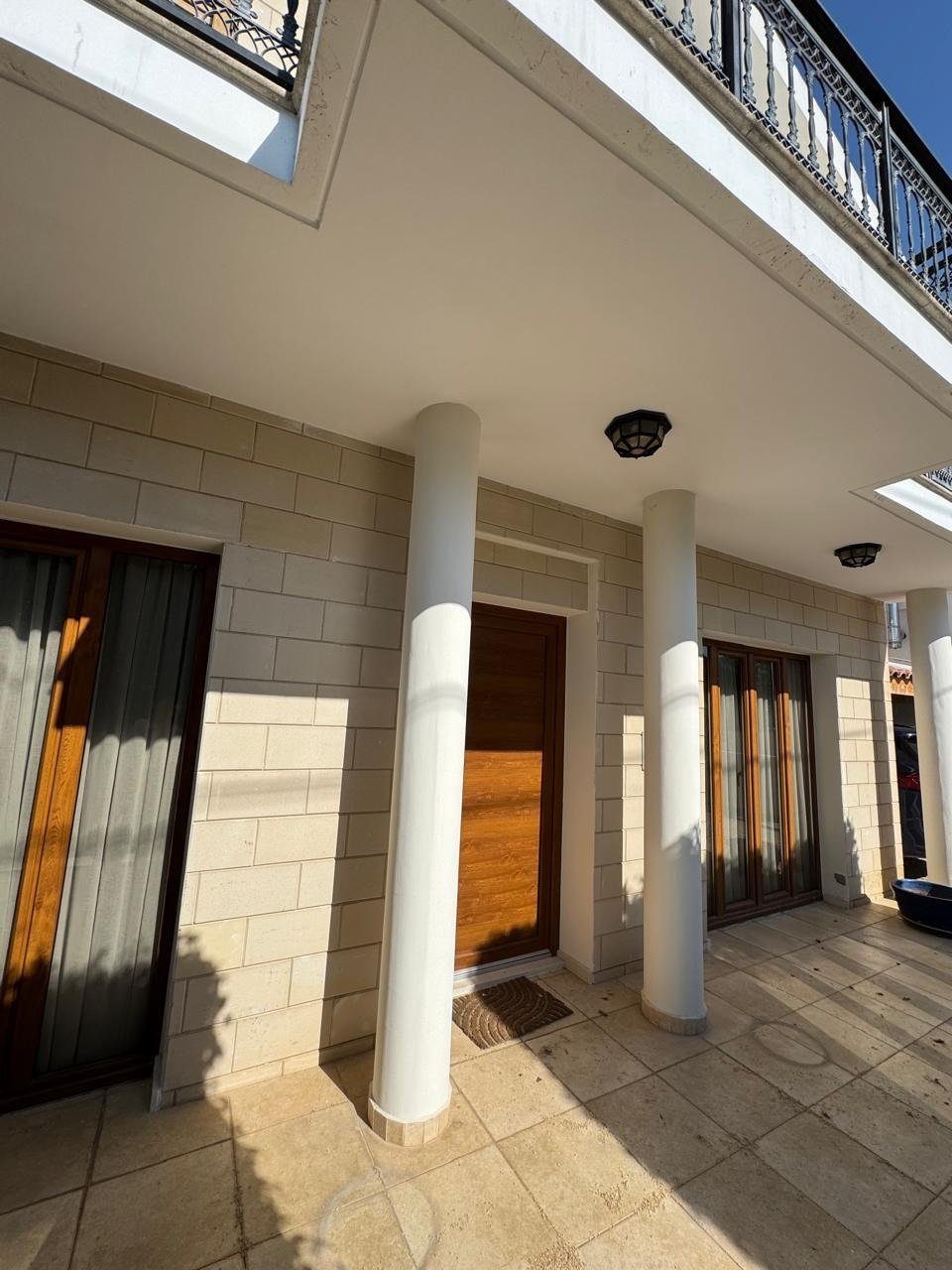4 BR Mansion villa in Agios Athanasios, Limassol photo 22
