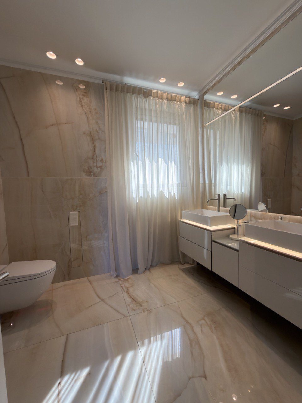 2+1 BR Apartment in Neapolis, Limassol photo 9