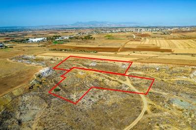 Agricultural fields in Astromeritis, Nicosia thumbnail 2