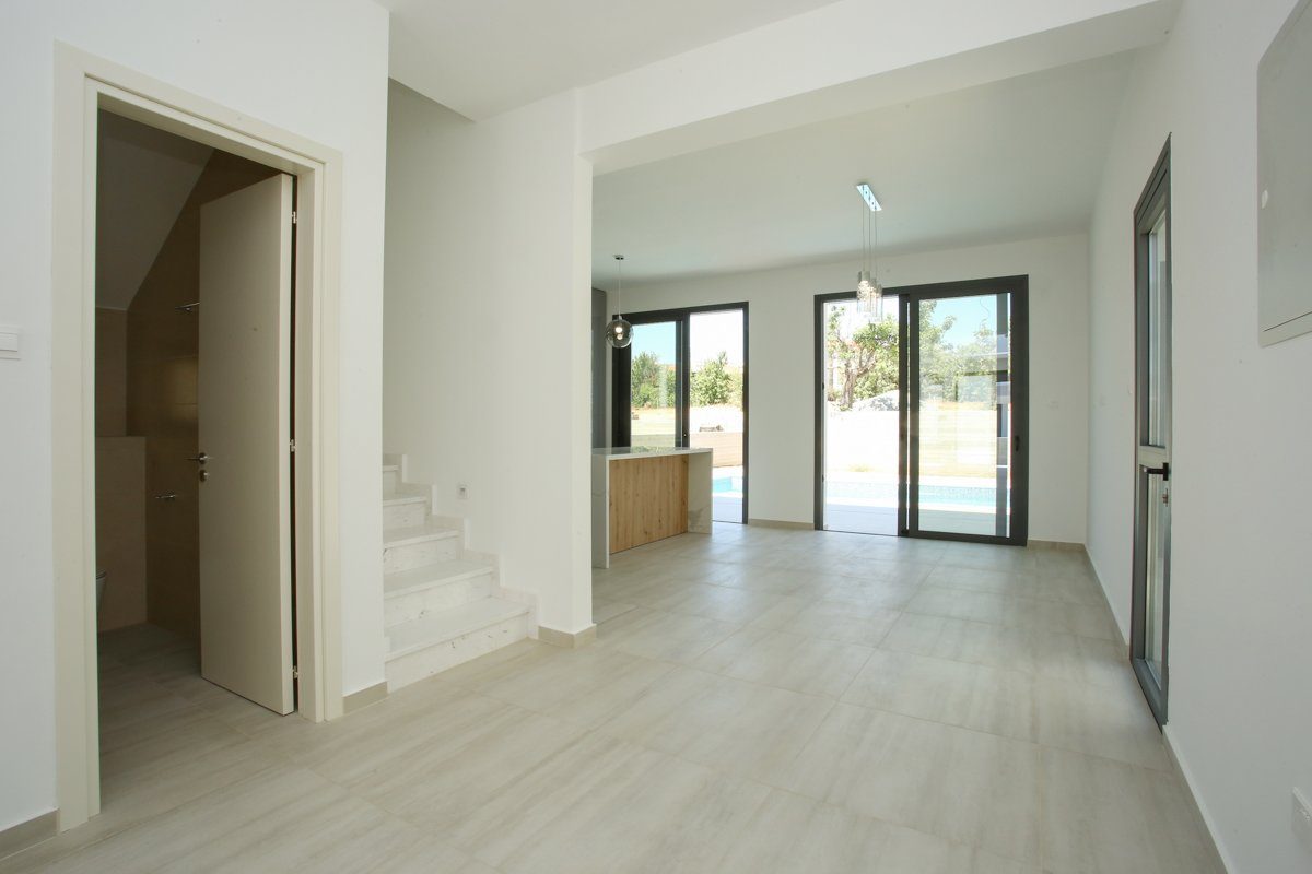 3 BR Villa in Mesogi, Paphos photo 9