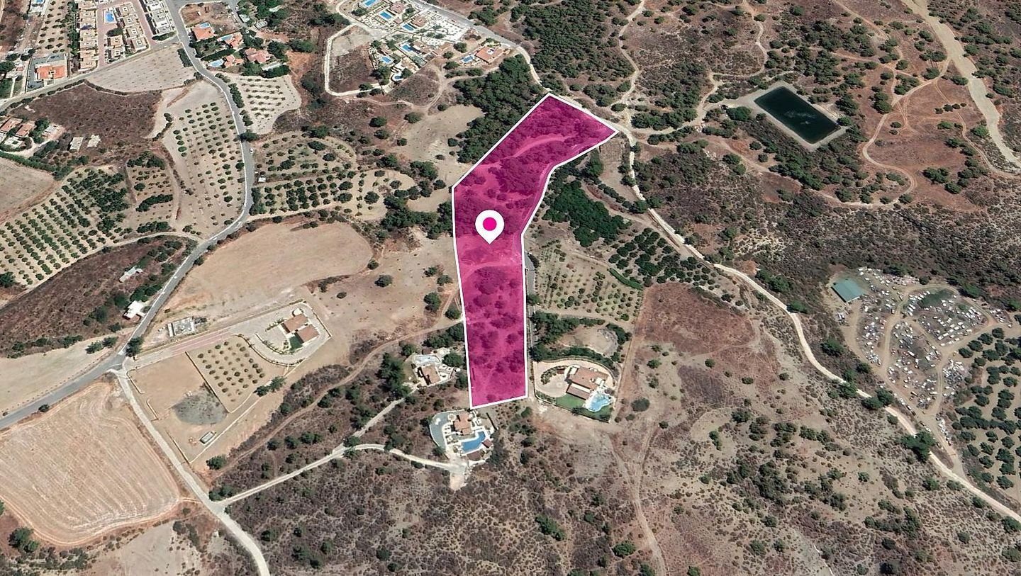 (Share) Field, Makounta, Paphos photo 3