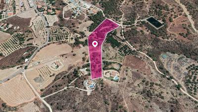 (Share) Field, Makounta, Paphos thumbnail 3