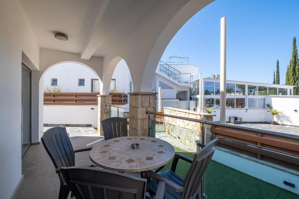 1-bedroom apartment with jacuzzi in Latchi, Paphos photo 5