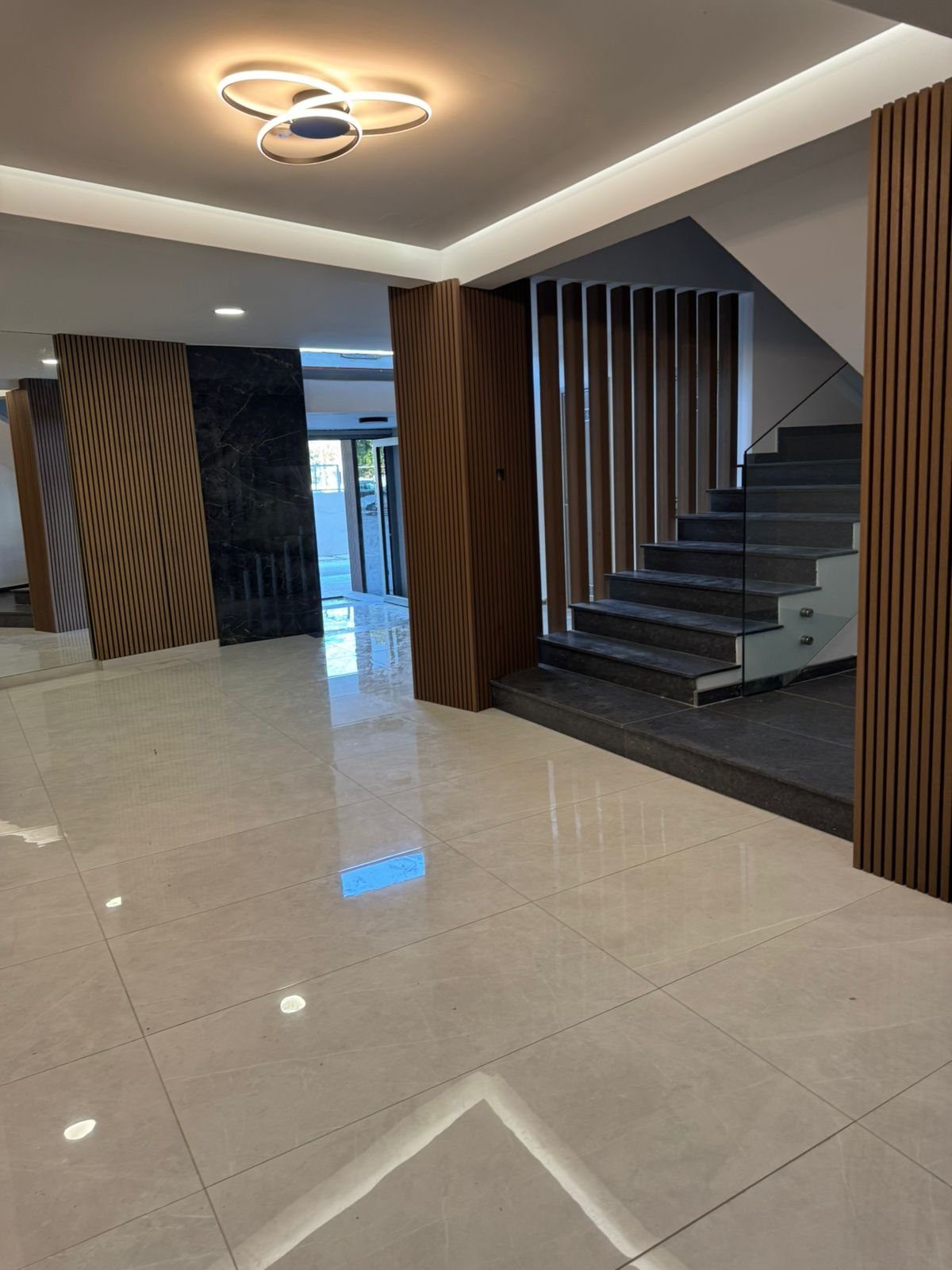 3 BR Apartment in Potamos Germasogeias, Limassol photo 11