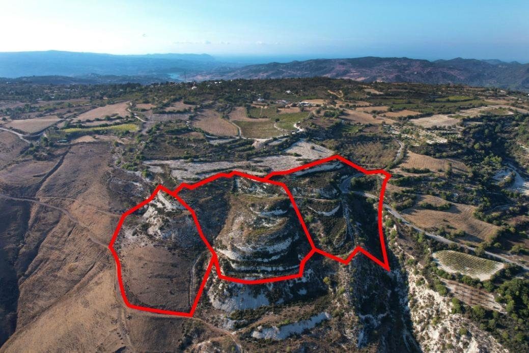 Agricultural fields in Fyti and Kritou Marottou, Paphos photo 2