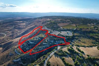 Agricultural fields in Fyti and Kritou Marottou, Paphos thumbnail 1