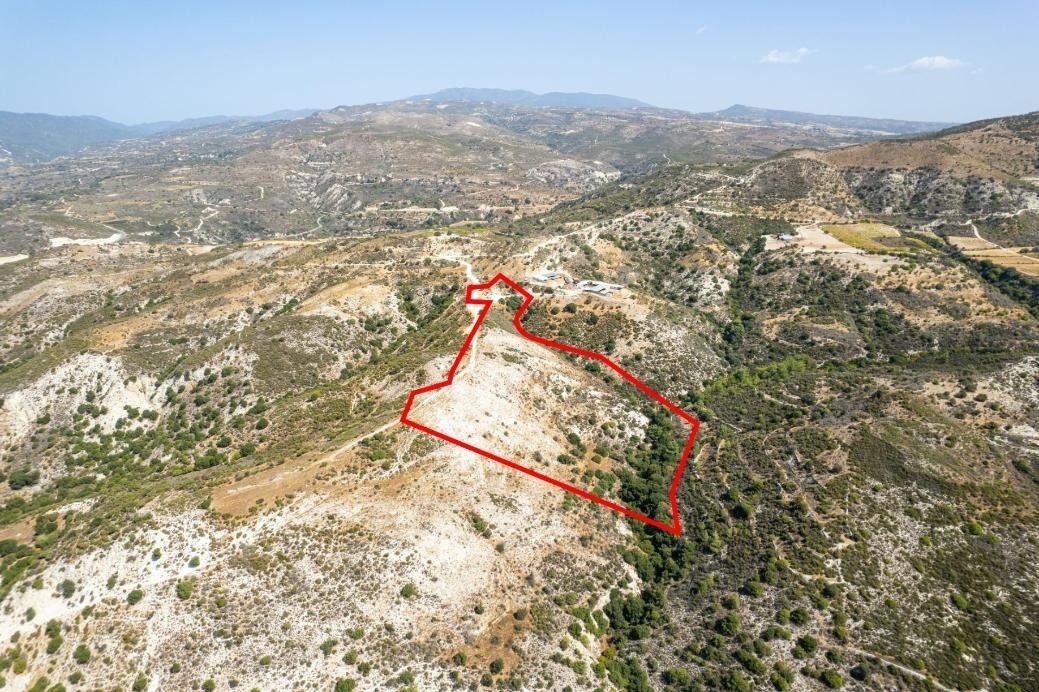 Field in Dora, Limassol photo 3